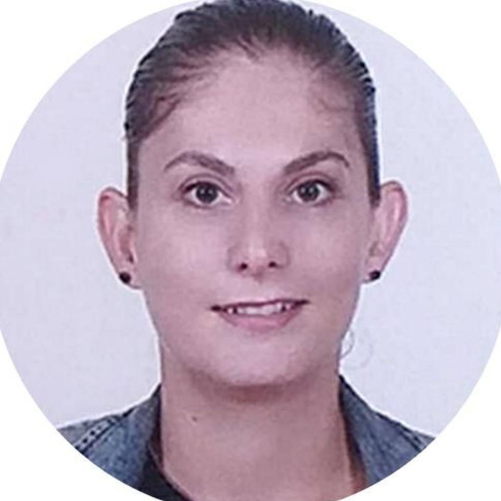 Avatar image of Mónica Macías